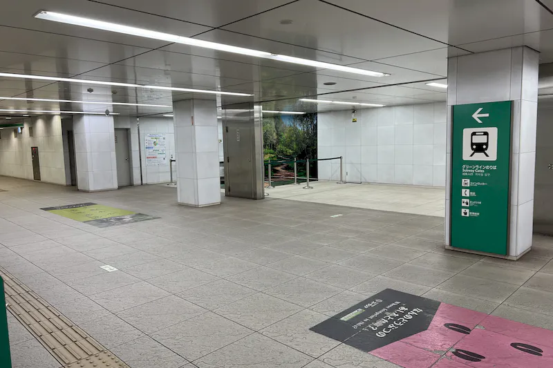 【横浜市営地下鉄グリーンライン中山駅｜割引キャンペーン実施中】各種プロモーションやサンプリングに最適な改札外コンコース横のイベントスペースの画像3