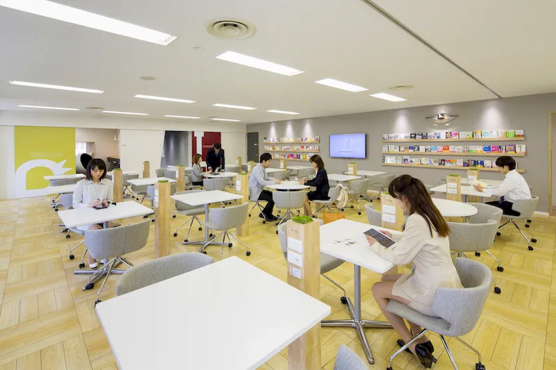 【九段下徒歩30秒】開放感があり設備も充実した、300名収容可能なセミナー・イベント・ロケスペース