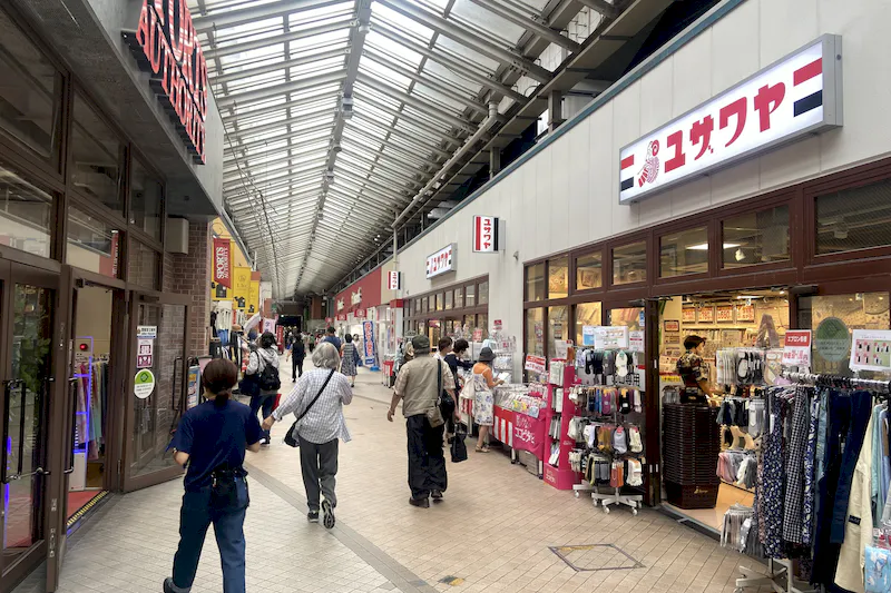 【ビーンズ赤羽A】赤羽駅直結施設で車両を使用したPR出店者を募集！高架下で雨に濡れずに出店可能