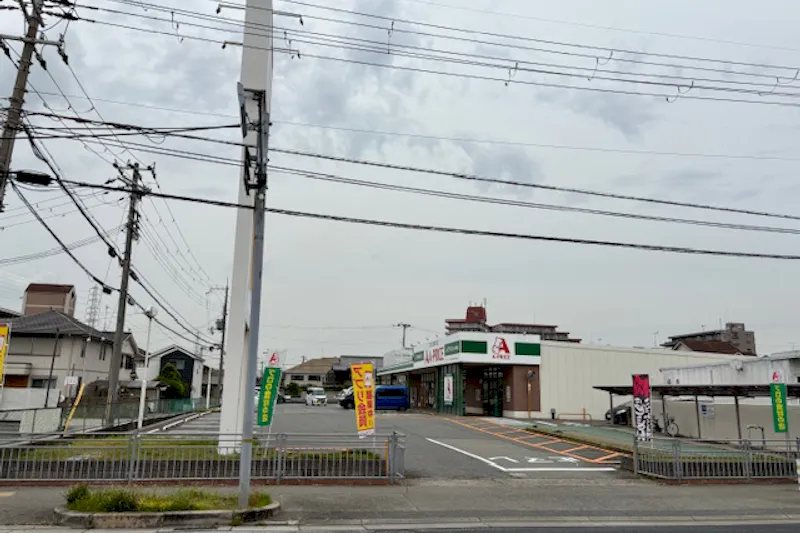 【A-プライス加古川別府店】キッチンカーや食物販出店に適したスーパーの軒下スペース