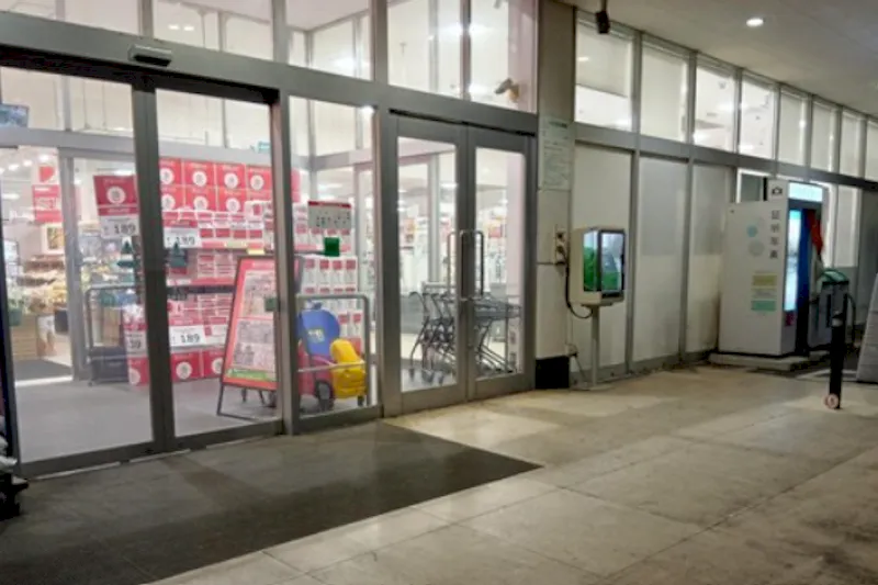 【西友　柏東店】店頭軒下　ポップアップストア(物販、食物販)やプロモーション用途に最適なスーパー店内催事イベントスペース