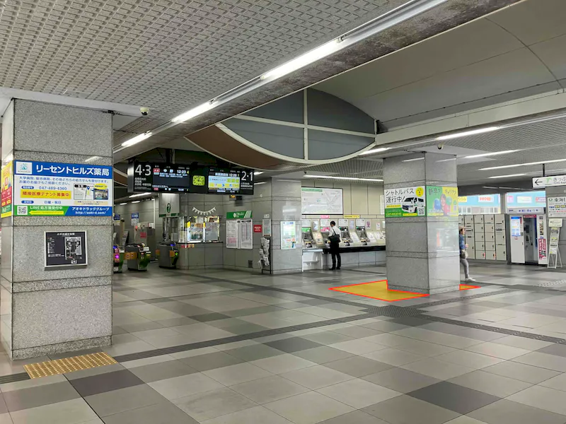 【八千代緑が丘駅】プロモーションや食物販に最適な人流の多い改札前スペース②（きっぷ売り場前・改札外）の画像3