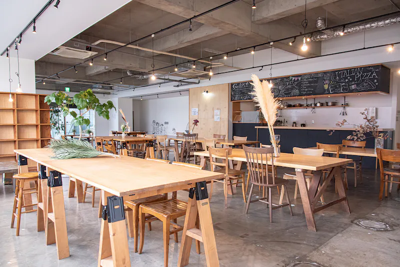 【覚王山駅8分】大規模な展示販売会やグループ展、ポップアップストアに最適な天井高で開放的な広さが特徴的なイベントスペース