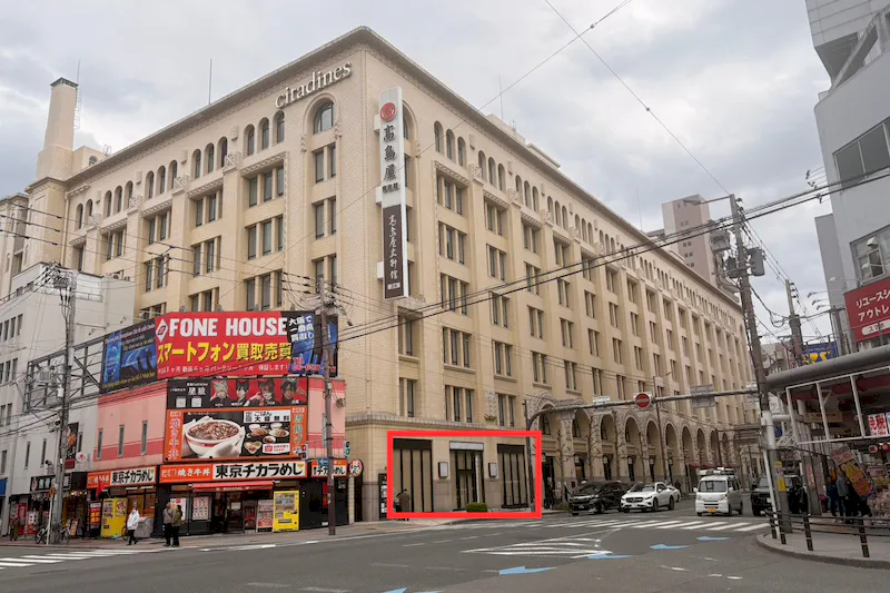 【日本橋駅6分｜なんば駅9分｜コミュニティーフードホール大阪・日本橋】堺筋沿いから直接入場できる147㎡の路面イベントスペース