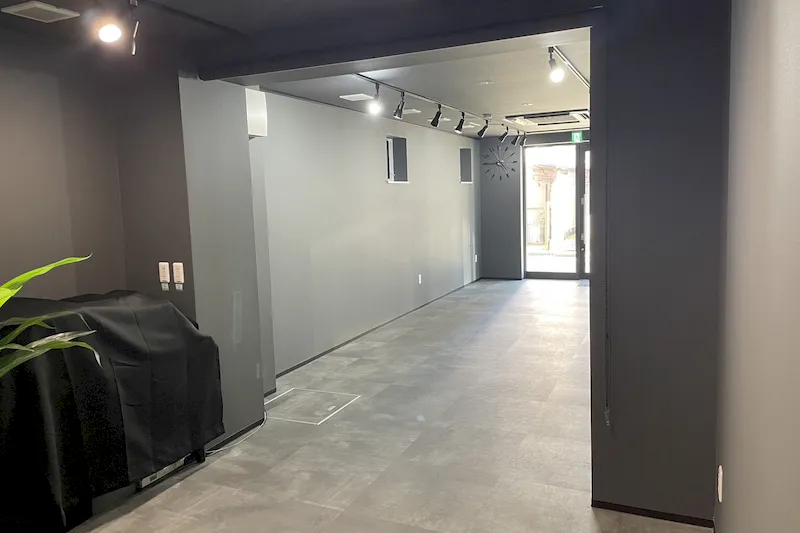 【高円寺駅4分】カフェ併設イベントスペース　路面店！店舗什器豊富！！ドリンクコラボ可