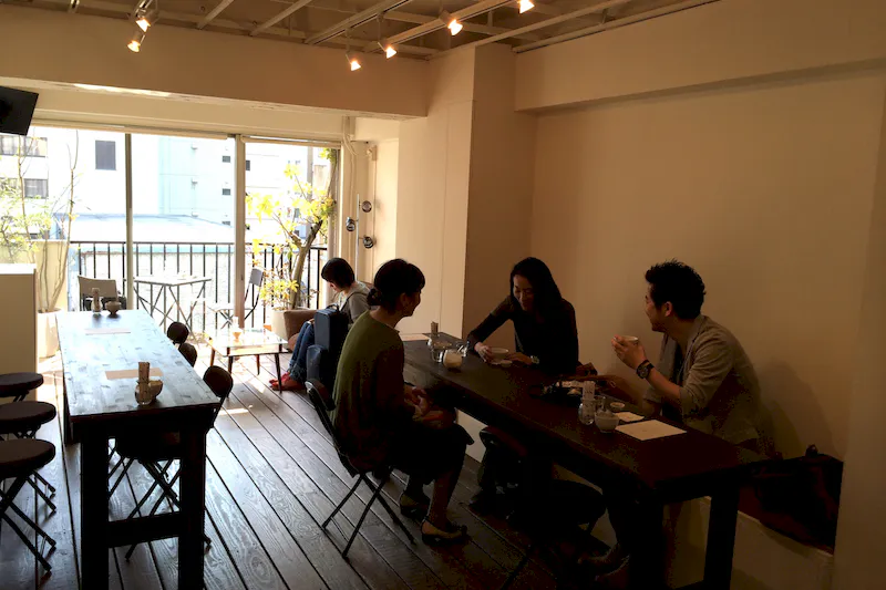 【渋谷駅7分】展示会やワークショップに適した、静かな路地裏にある隠家的イベントスペース4F ①
