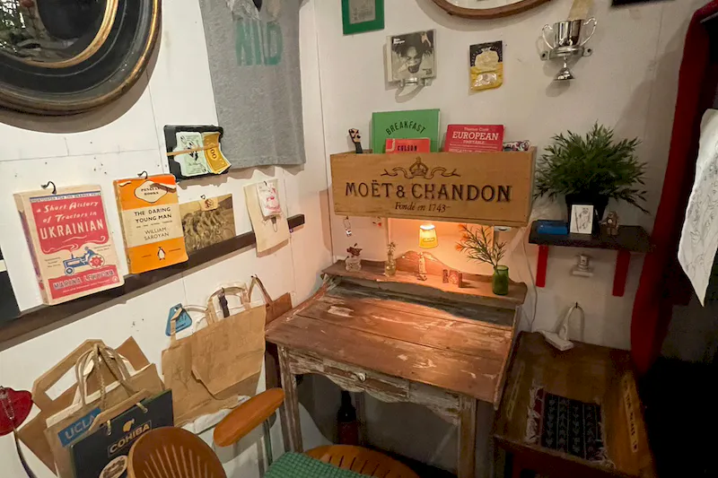 【中目黒駅10分】カフェ・レストランの短期出店や個展などアート用途、招待制のイベントに最適なアコースティック系のライブも可能なレンタルスペース