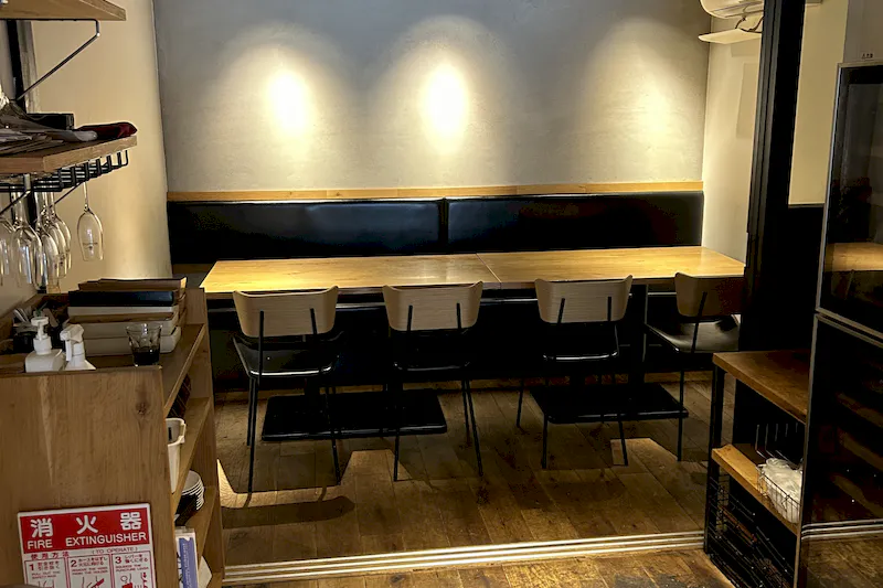 【心斎橋駅/長堀橋駅3分】ポップアップストア開催や展示会に最適な白を基調とした吹き抜けのモダン空間を演出できる路面店スペース※キャンペーン割引あり