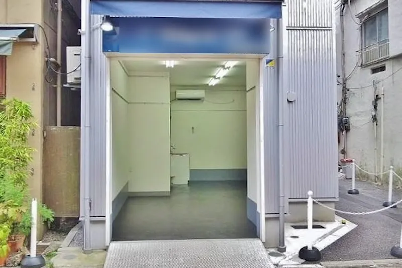 【日暮里駅6分】谷中銀座商店街にある路面の貸店舗