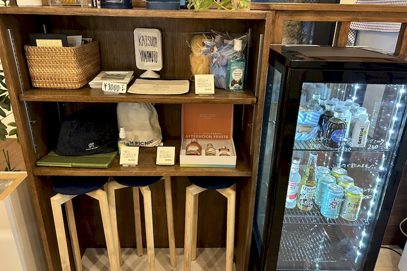 【本駒込駅2分/白山駅4分】冷蔵ショーケースあり。展示に適したアイスクリーム屋さんの棚貸し / 駅からのアクセス◎ / 販売スタッフ不要◎