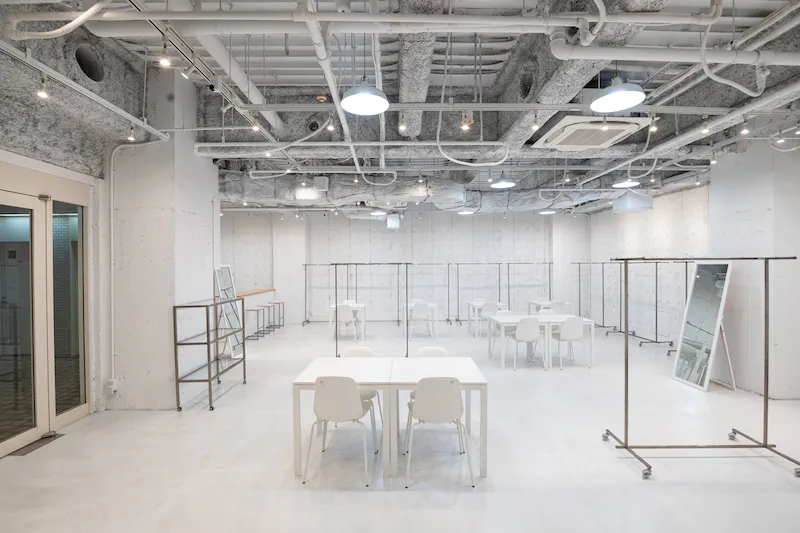 【四ツ橋駅1分】各種ポップアップストアや展示販売会、プロモーションイベントに最適な駅直結ビル内にあるイベントスペース