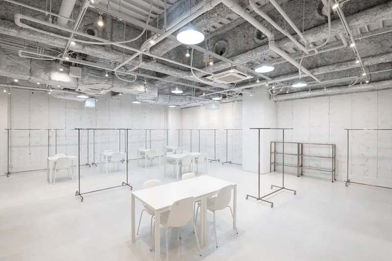 【四ツ橋駅1分】各種ポップアップストアや展示販売会、プロモーションイベントに最適な駅直結ビル内にあるイベントスペース
