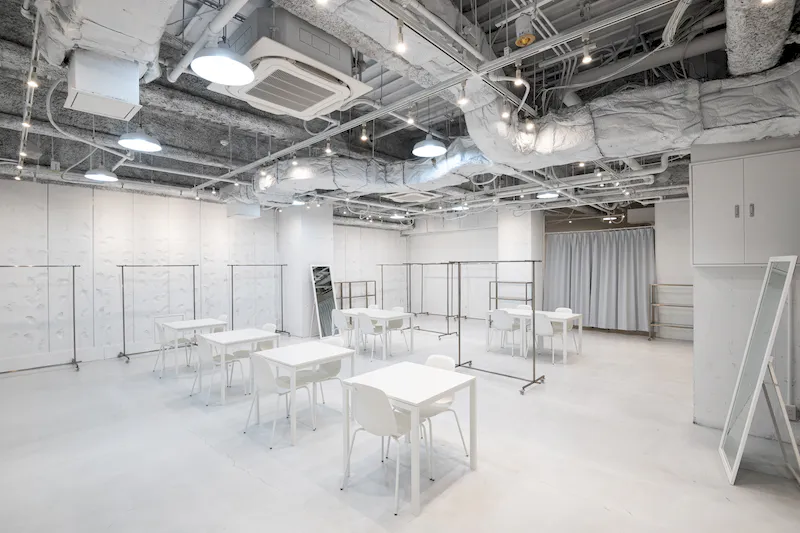 【四ツ橋駅1分】各種ポップアップストアや展示販売会、プロモーションイベントに最適な駅直結ビル内にあるイベントスペース