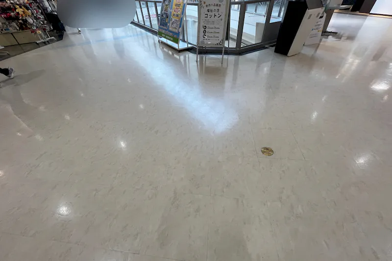 【イオンモール新居浜】2Fインフォメーション前の画像