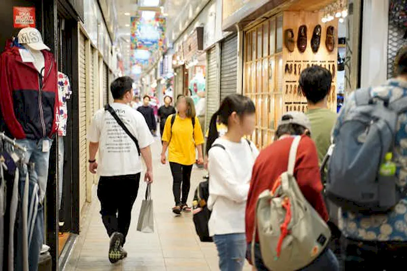 【三宮高架商店街 ピアザkobe 海側No.35】ファッション向けポップアップストアやセールスプロモーションイベントに最適な高架下商店街内のイベントスペース