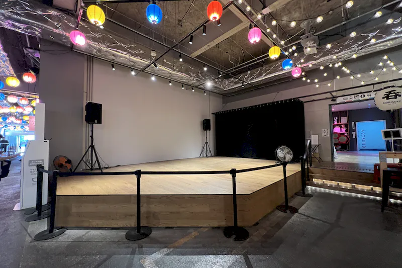 【アソビル：ASOBUILD】アパレルの展示販売や携帯キャリア等の販売促進プロモーション、ワークショップに最適な駅チカ商業施設の1階にあるイベントスぺース