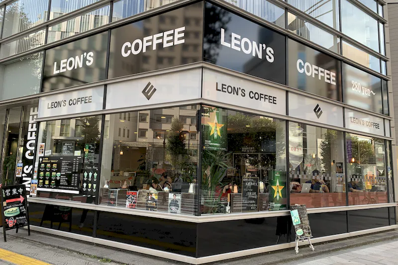 【立地良！コラボも可能】 〜LEONを貸切るという贅沢〜 プロモーションに最適な視認性の高い交差点に面したお洒落カフェ
