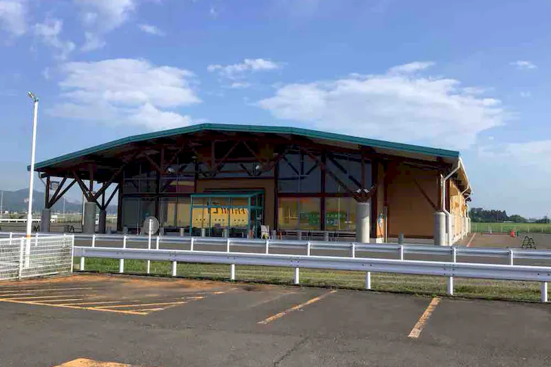 【ダイナム宮城亘理店｜割引キャンペーン実施中】キッチンカー出店やプロモーションイベントに最適なアミューズメント施設のイベントスペース