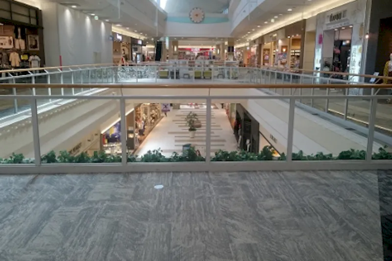【イオンモール姫路大津*】2F  グローバルワーク前