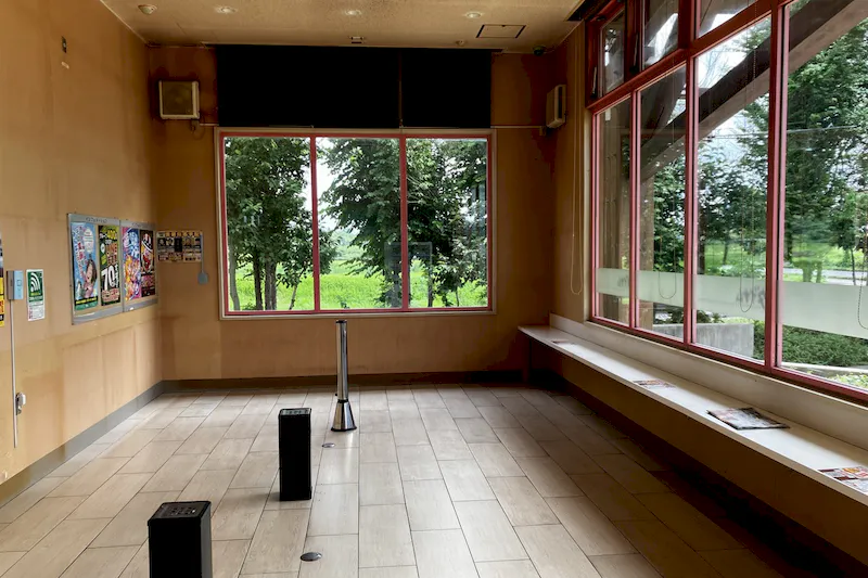 【ダイナム秋田たかのす店ゆったり館｜割引キャンペーン実施中】タバコ系イベントに最適なアミューズメント施設のイベントスペース