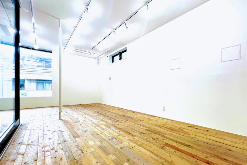 【表参道4分】白壁ギャラリー｜展示会・POPUP・受注販売・撮影に最適｜裏参道工房WHITE
