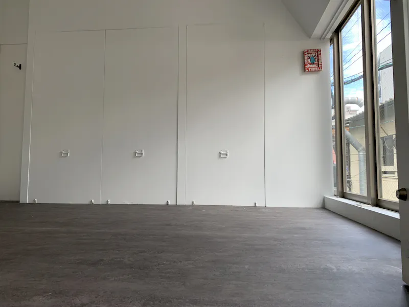 【赤坂駅3分】ポップアップストアや物販・展示会に適した白壁、自然光が入る天神・大名エリアのスペースの画像5