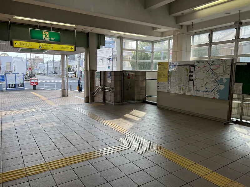 【横浜市営地下鉄ブルーライン北新横浜駅｜割引キャンペーン実施中】各種プロモーションやサンプリングに最適な改札外正面のイベントスペースの画像5