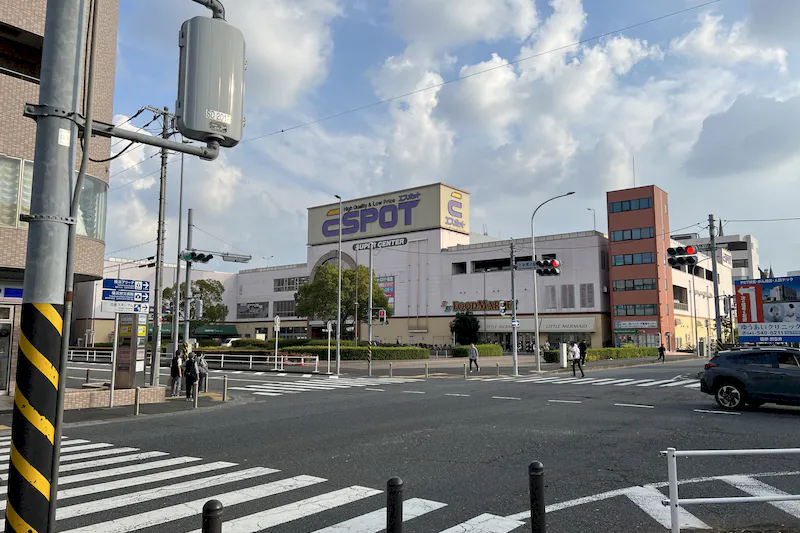 【横浜市営地下鉄ブルーライン北新横浜駅｜割引キャンペーン実施中】各種プロモーションやサンプリングに最適な改札外正面のイベントスペース