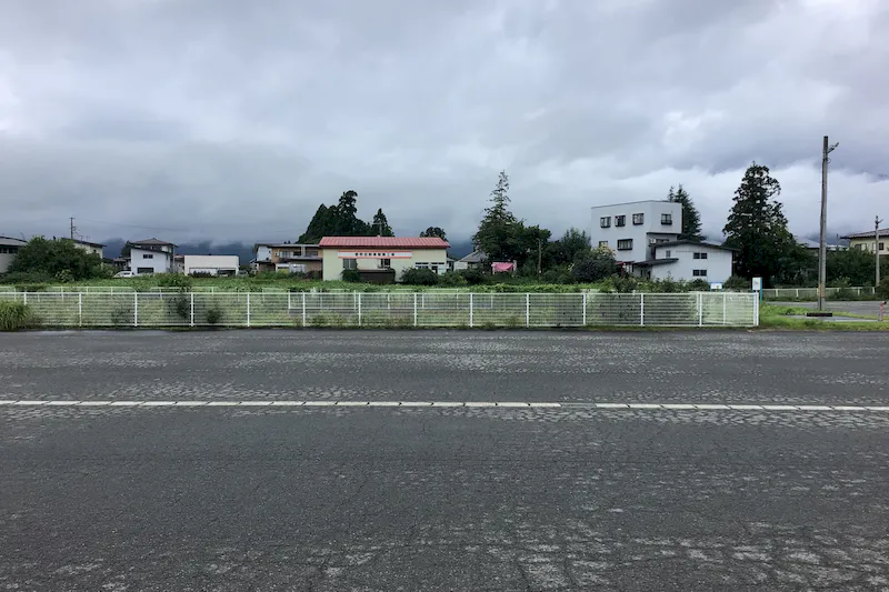 【ダイナム山形長井店｜割引キャンペーン実施中】プロモーションに最適なアミューズメント施設のイベントスペース(店舗駐車場）