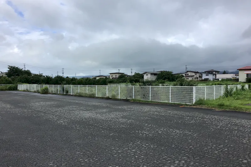【ダイナム山形長井店｜割引キャンペーン実施中】プロモーションに最適なアミューズメント施設のイベントスペース(店舗駐車場）