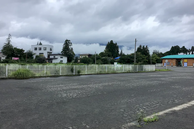 【ダイナム山形長井店｜割引キャンペーン実施中】プロモーションに最適なアミューズメント施設のイベントスペース(店舗駐車場）