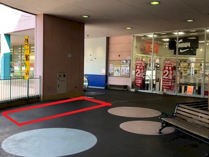 【フレスポ静岡】PRや物販利用に適した2F半屋外のイベントスペースの画像1