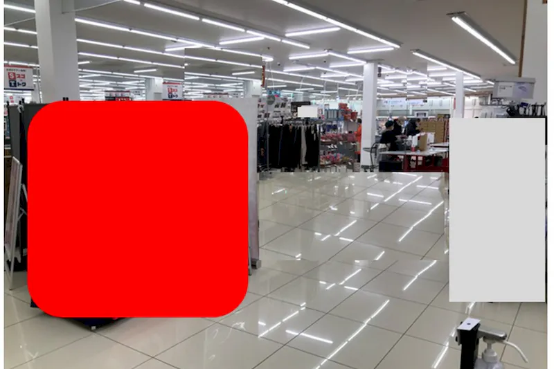 【西友　伊那竜東店】店内入口付近（レジ前 クリーニング/理美容側入口付近)　プロモーション用途や物販、食物販のポップアップストアに最適なスーパー店内催事イベントスペース