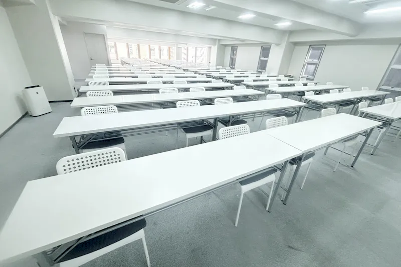 【秋葉原駅8分】招待制の製品PR会や受注販売会に適した200名程度収容可能なレンタルスペース