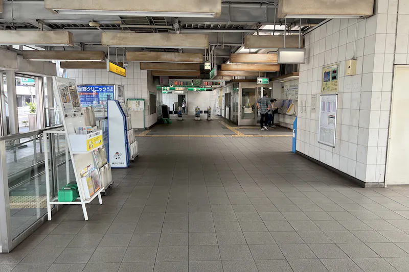 【横浜市営地下鉄グリーンライン東山田駅｜割引キャンペーン実施中】各種プロモーションや物販、食物販のポップアップストアに最適な改札外正面のイベントスペース