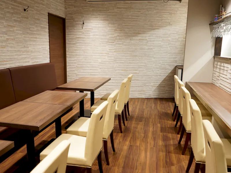 入口からの店内