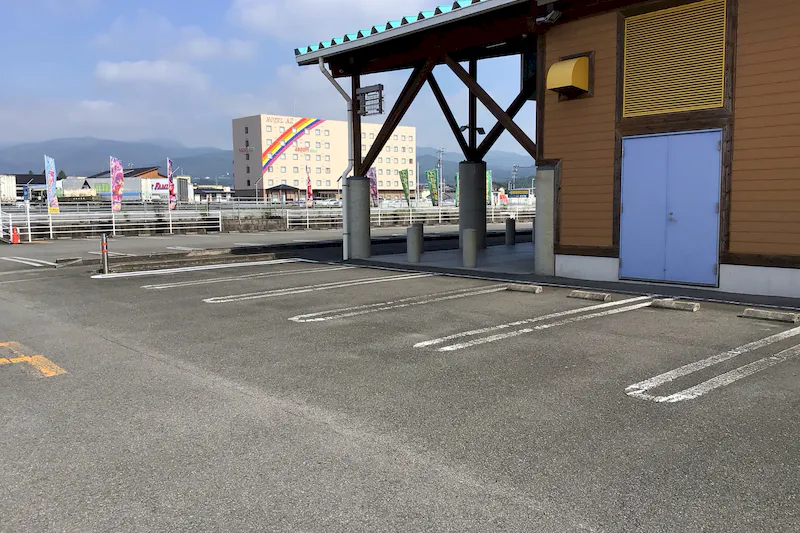 【ダイナム徳島板野店ゆったり館｜割引キャンペーン実施中】キッチンカーやプロモーションに最適なアミューズメント施設のイベントスペース