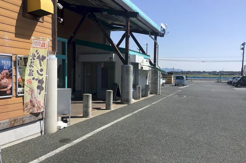 【ダイナム熊本長洲店ゆったり館｜割引キャンペーン実施中】キッチンカー出店やプロモーションイベントに最適なアミューズメント施設のイベントスペース