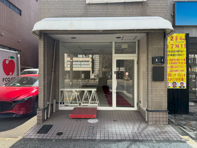 【赤坂駅4分】展示会やポップアップストアに最適な白を基調とした視認性抜群の路面スペースの画像4