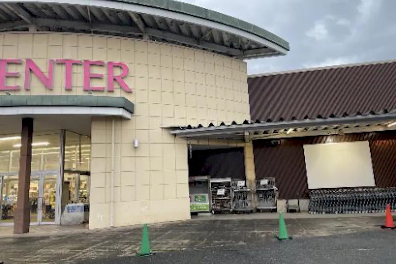 【イオンスーパーセンター栗原志波姫店】駐車場 販促プロモーションや物販に最適なスーパー店外催事イベントスペース