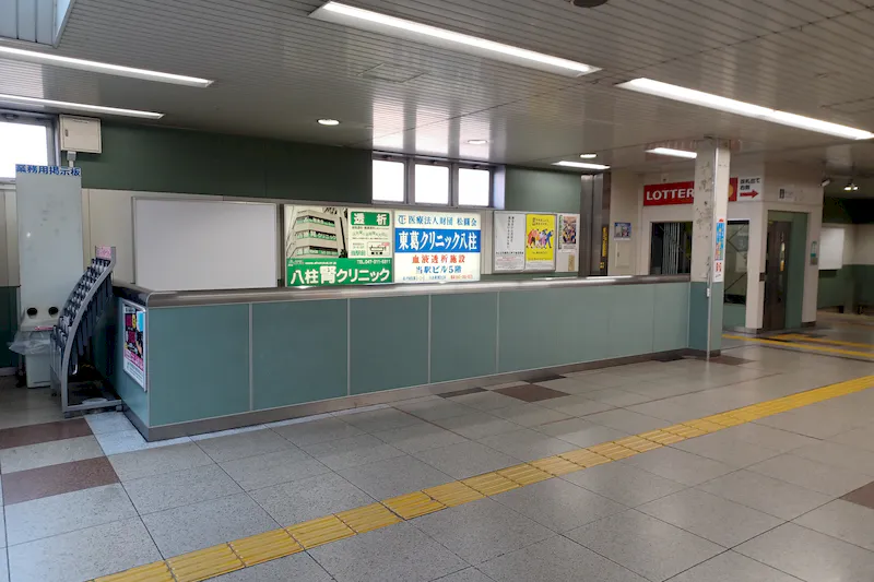 【八柱駅】（改札内）食物販やポップアップストアに最適な人の流動が多い改札前コンコース