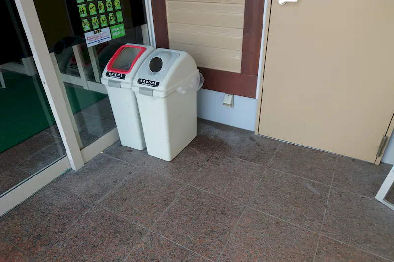 【ダイナム福井丸岡店｜割引キャンペーン実施中】キッチンカーに最適なアミューズメント施設のイベントスペース（めん六や前）