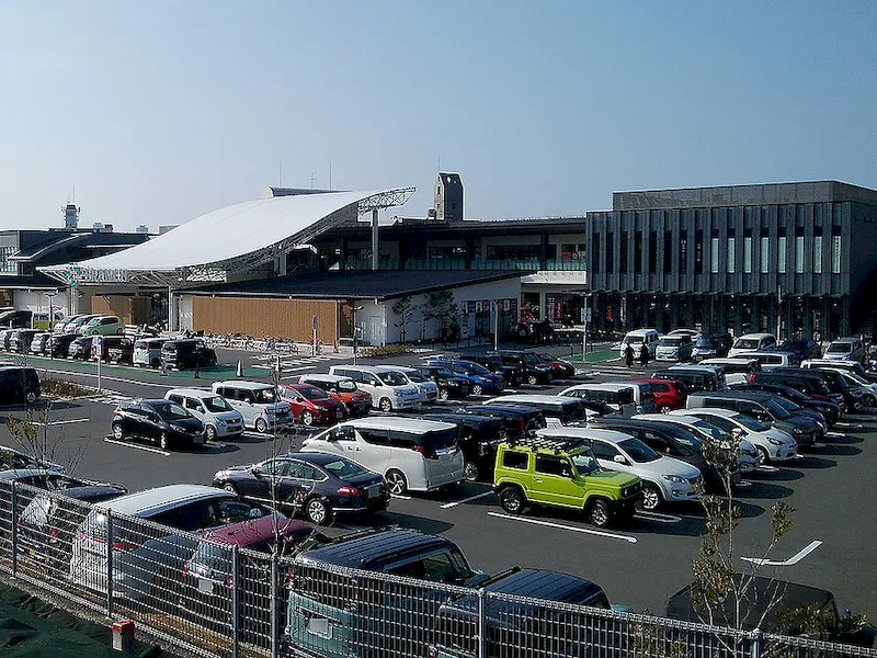 【BRANCH 福岡下原】プロモーションや物販用途での利用が可能な商業施設の共有通路エスカレーター横のスペースの画像2