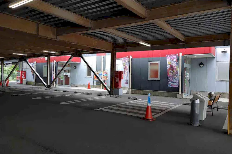 【ダイナム呉焼山店｜割引キャンペーン実施中】キッチンカーやプロモーション等に最適なアミューズメント施設のイベントスペース