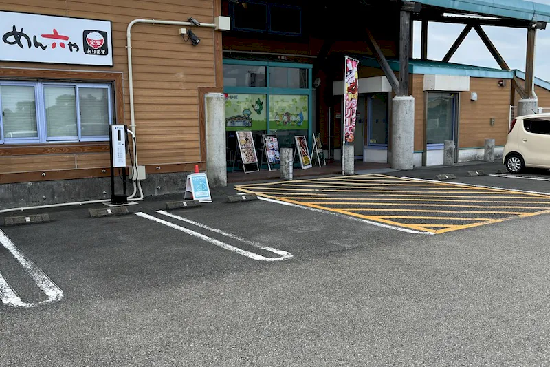 【ダイナム榛原店ゆったり館｜割引キャンペーン実施中】キッチンカーや各種プロモーションイベントでの出店に最適なアミューズメント施設のイベントスペース