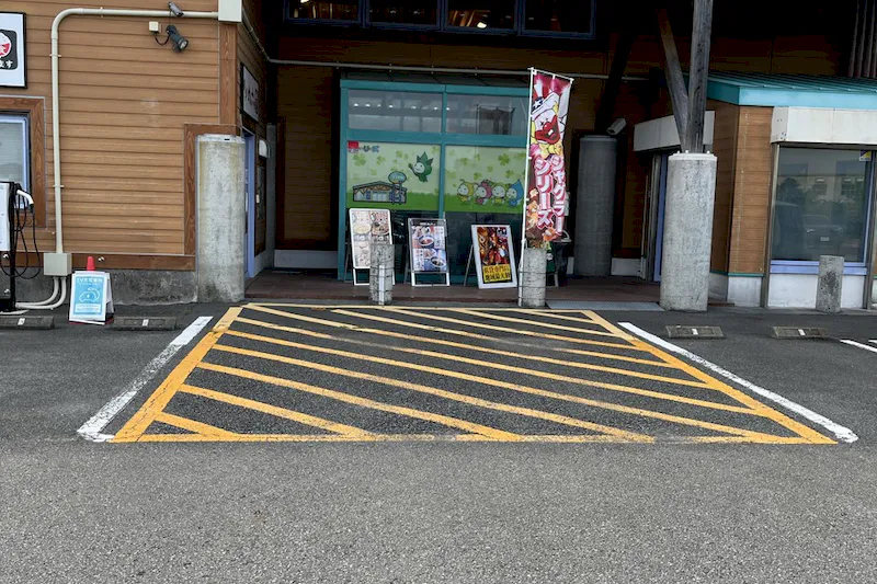 【ダイナム榛原店ゆったり館｜割引キャンペーン実施中】キッチンカーや各種プロモーションイベントでの出店に最適なアミューズメント施設のイベントスペース