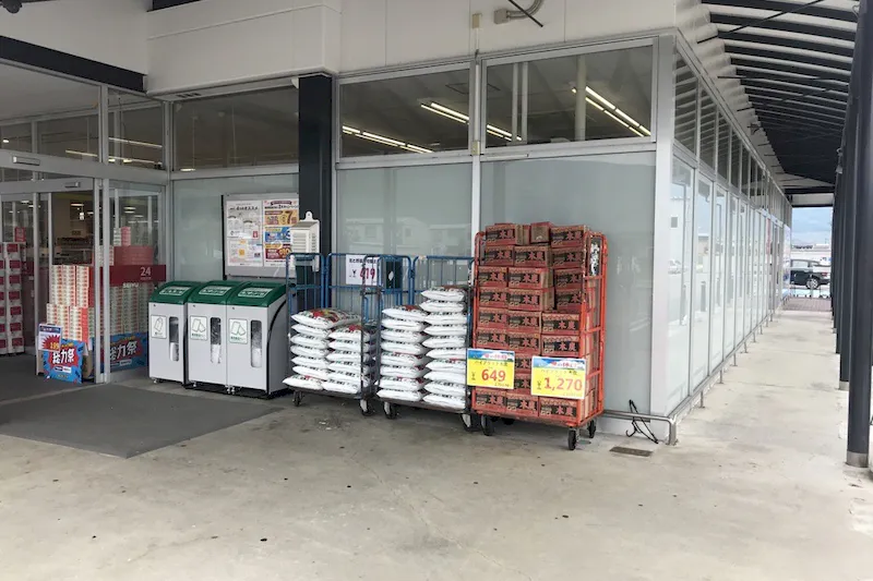 【西友　諏訪城南店】入口横軒先　ポップアップストア(物販、食物販)やプロモーション用途に最適なスーパー店内催事イベントスペースの画像