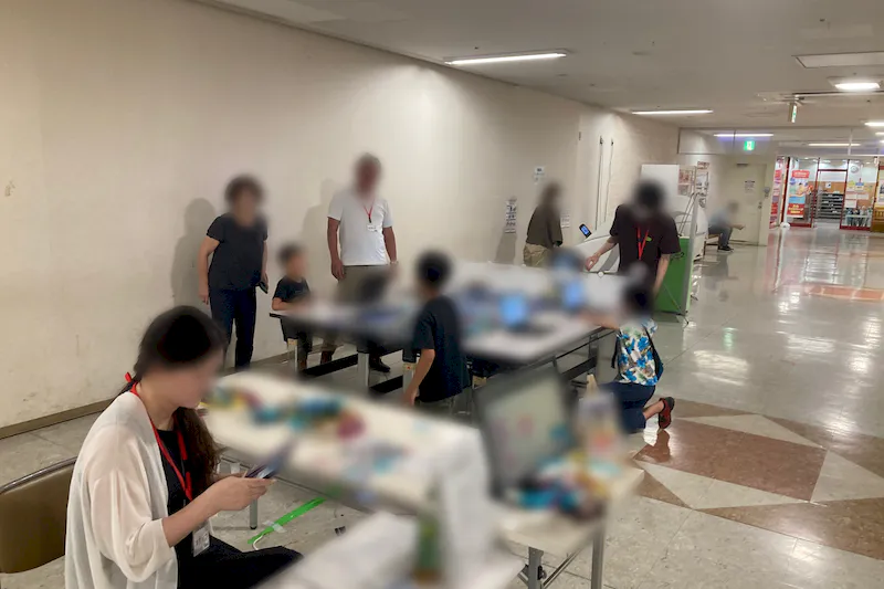 【イオン稲毛店】ポップアップストアやプロモーションに適した地域密着型の商業施設4F文化ホール前のイベントスペース