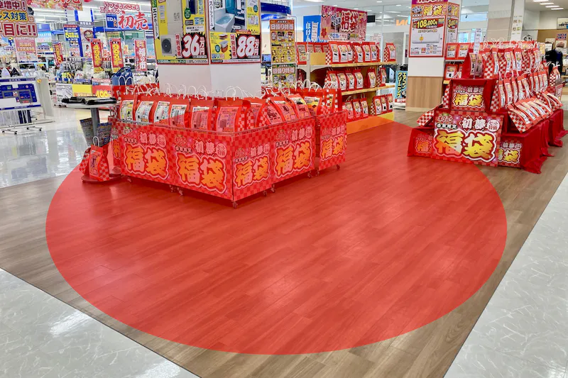 【イオン秦野】ポップアップストアやPRイベントに利用可能な、2F家電量販店前の貸し区画の画像