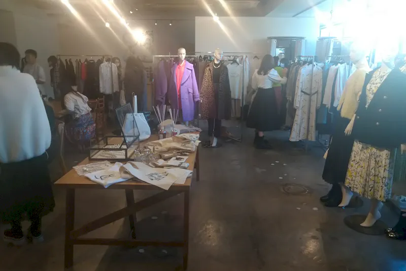 【覚王山駅8分】大規模な展示販売会やグループ展、ポップアップストアに最適な天井高で開放的な広さが特徴的なイベントスペース